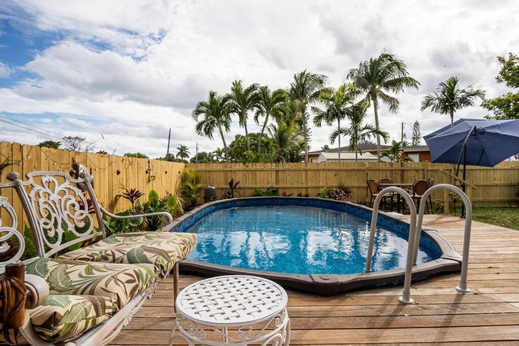 Tropical Pool Luxury Home Best Location Beaches Restaurant Hard Rock Fun Hallandale Beach Exterior photo