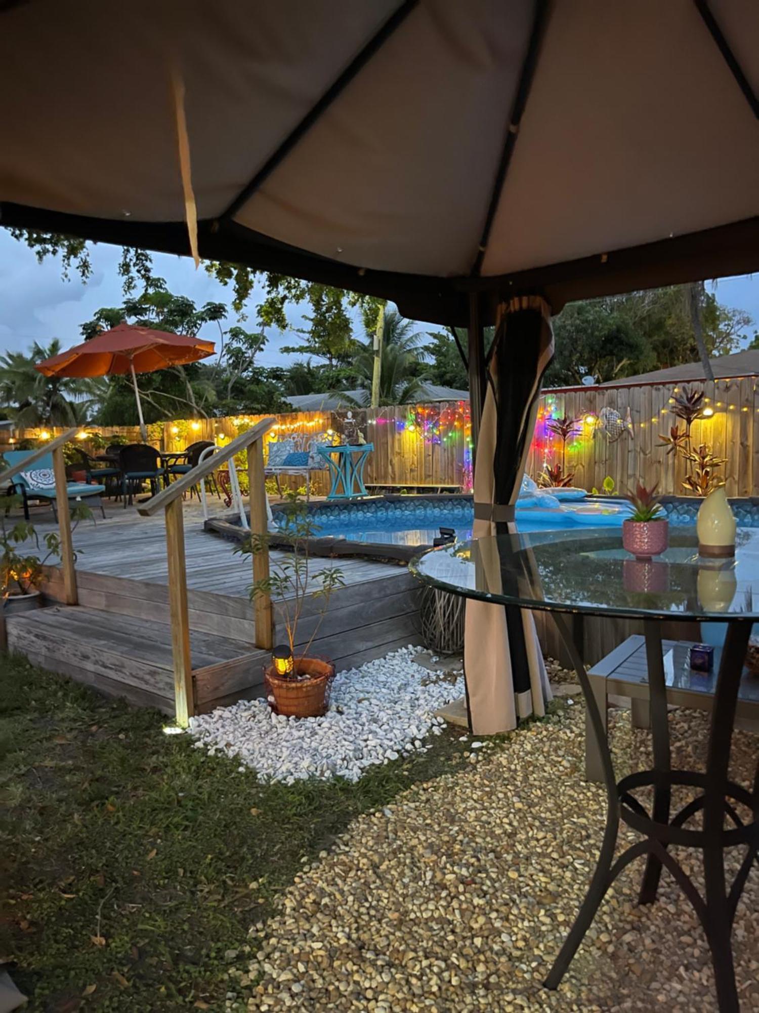 Tropical Pool Luxury Home Best Location Beaches Restaurant Hard Rock Fun Hallandale Beach Exterior photo